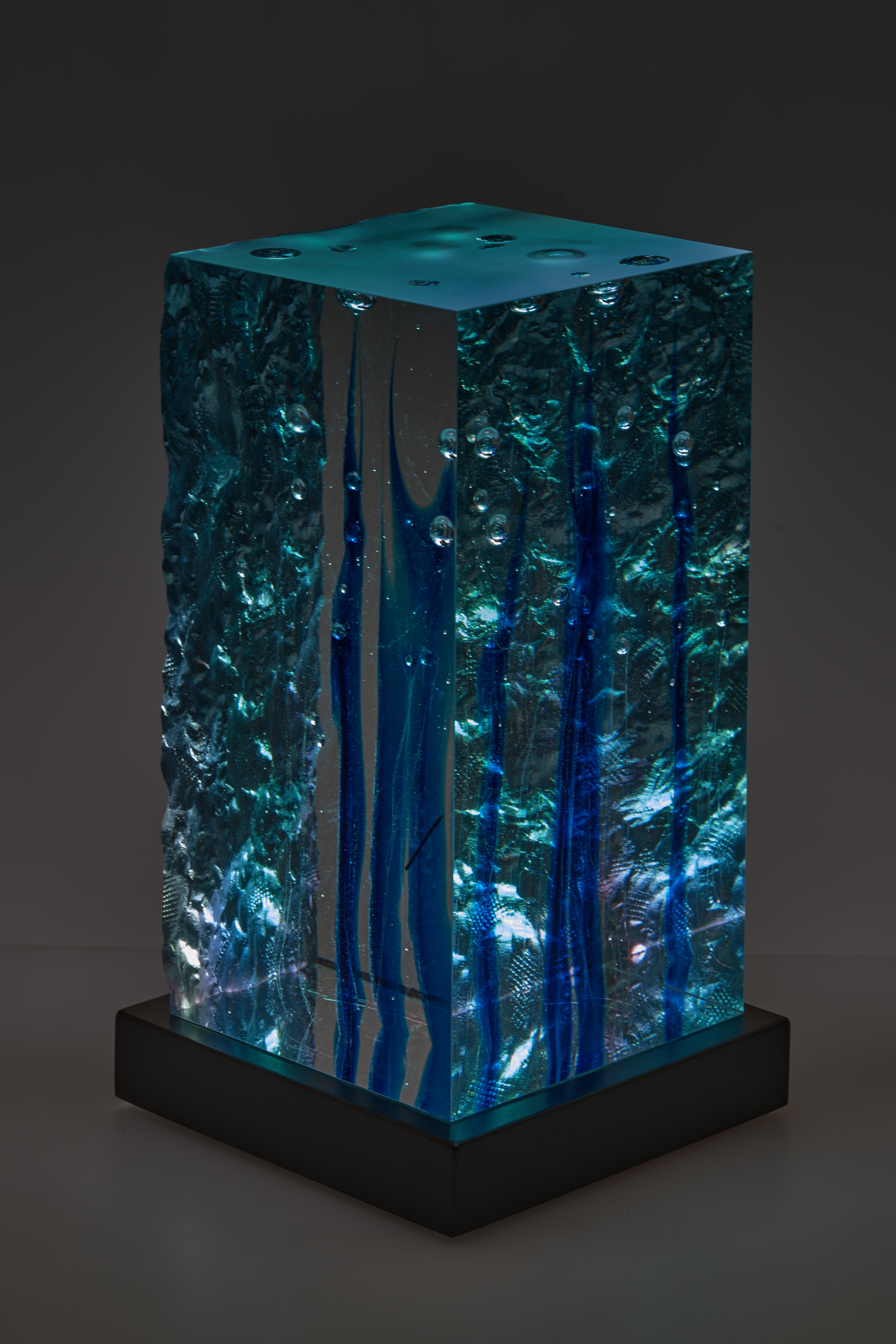 1.5MTH 1 – kiln-cast optical glass sculpture, Christian Schneider-Moll