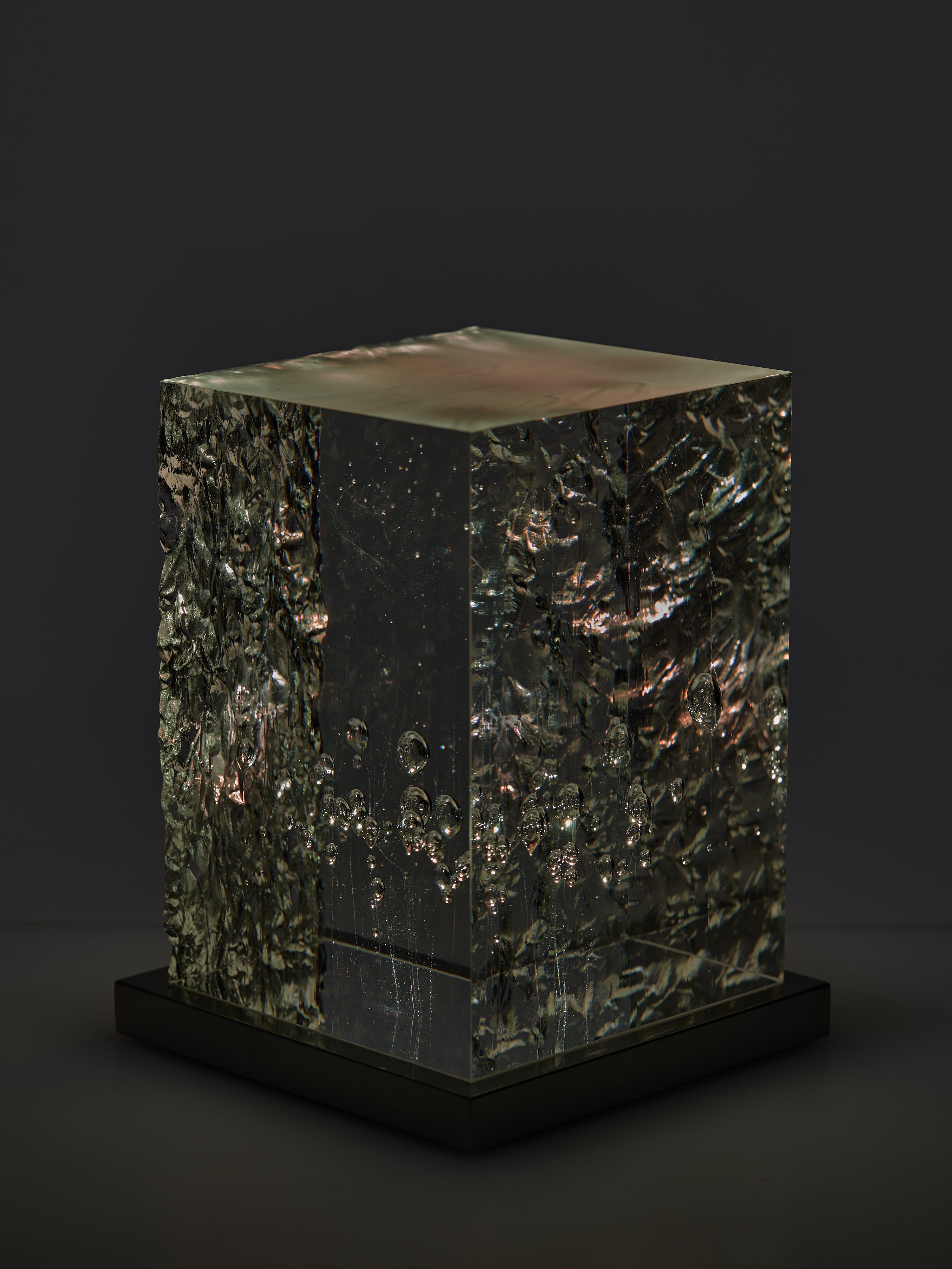 1.5MTH 2 – kiln-cast optical glass sculpture, Christian Schneider-Moll