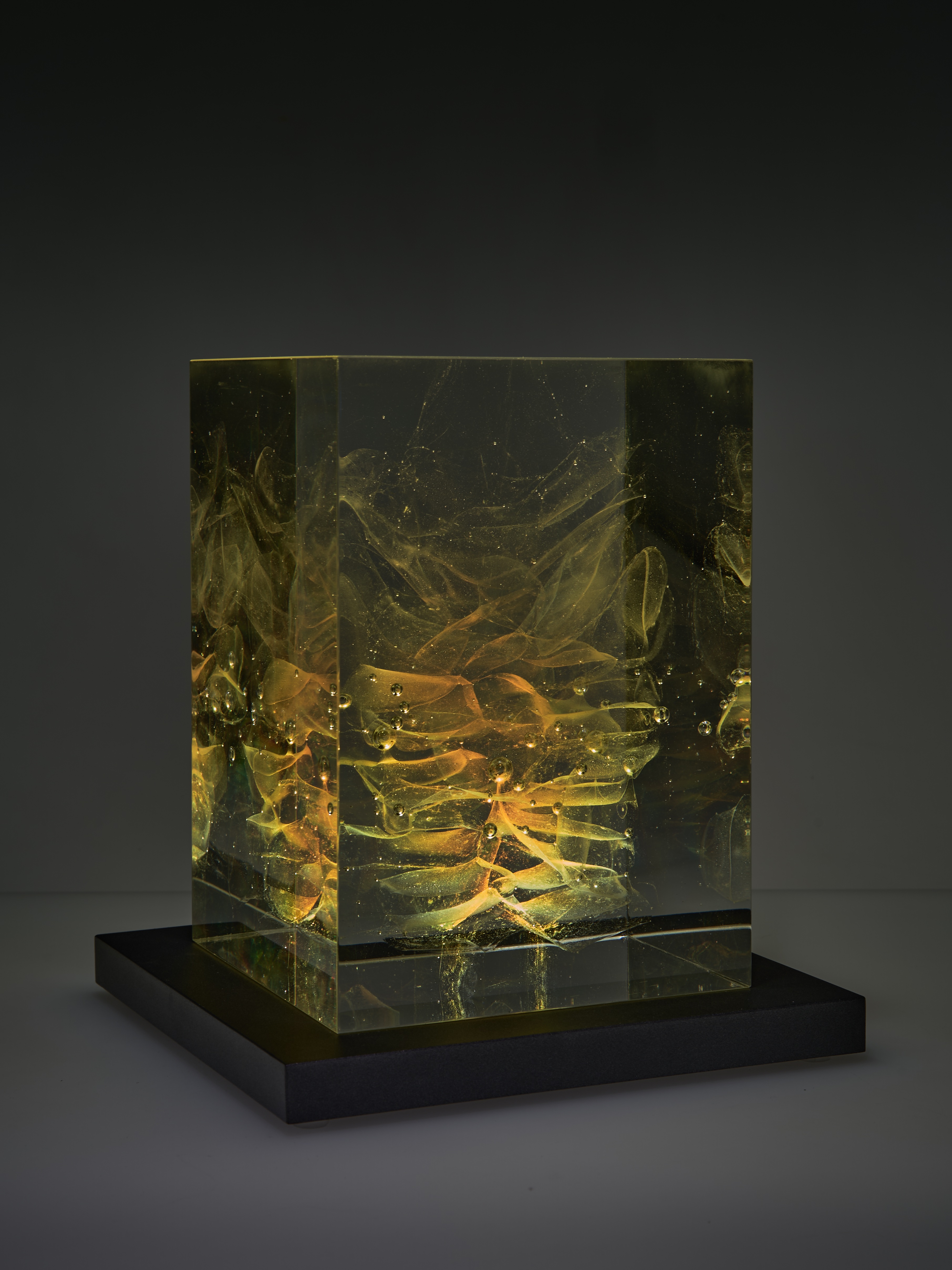 1.5QH 10 – kiln-cast optical glass sculpture, Christian Schneider-Moll