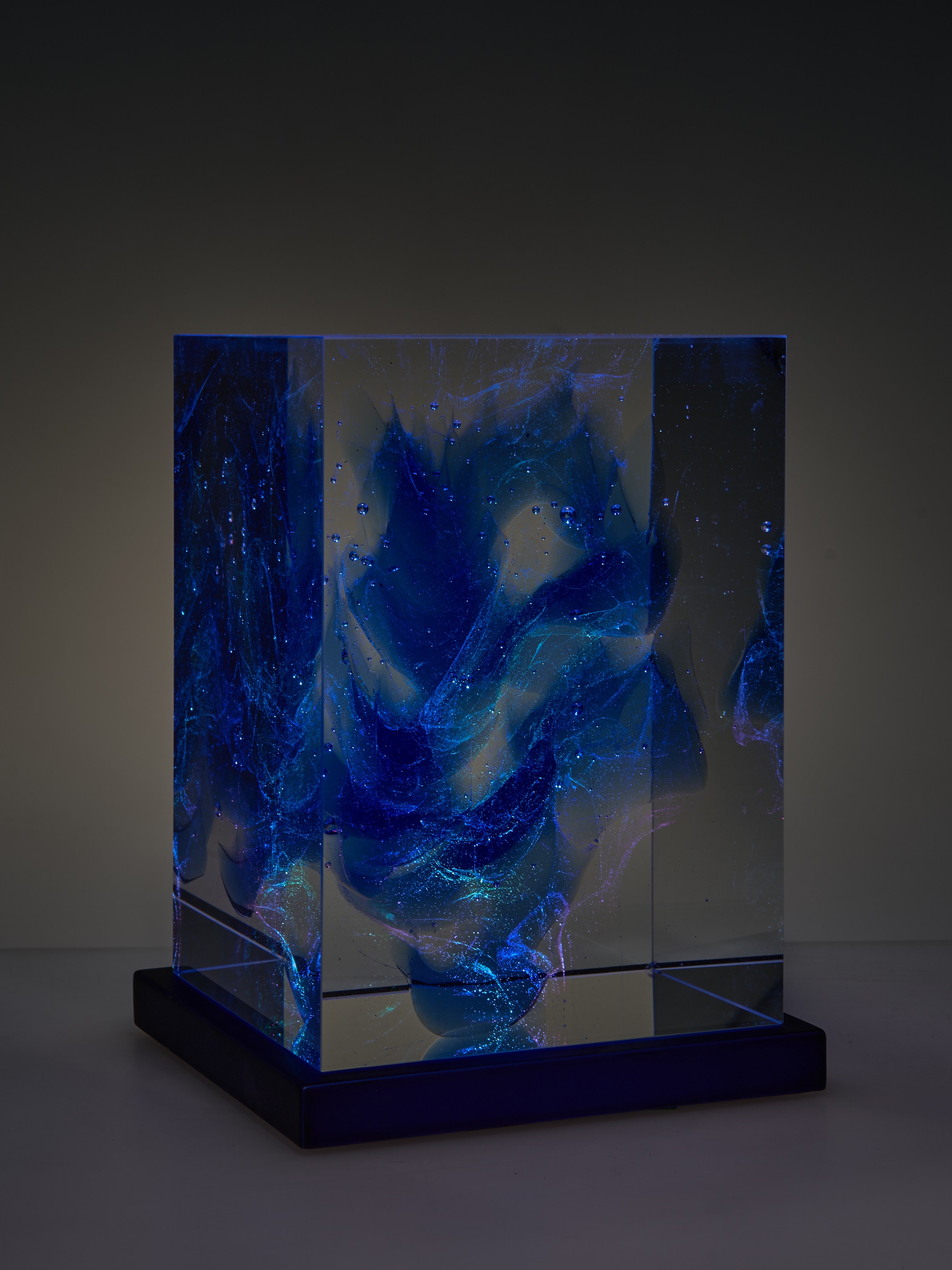 1.5QH 17 – kiln-cast optical glass sculpture, Christian Schneider-Moll