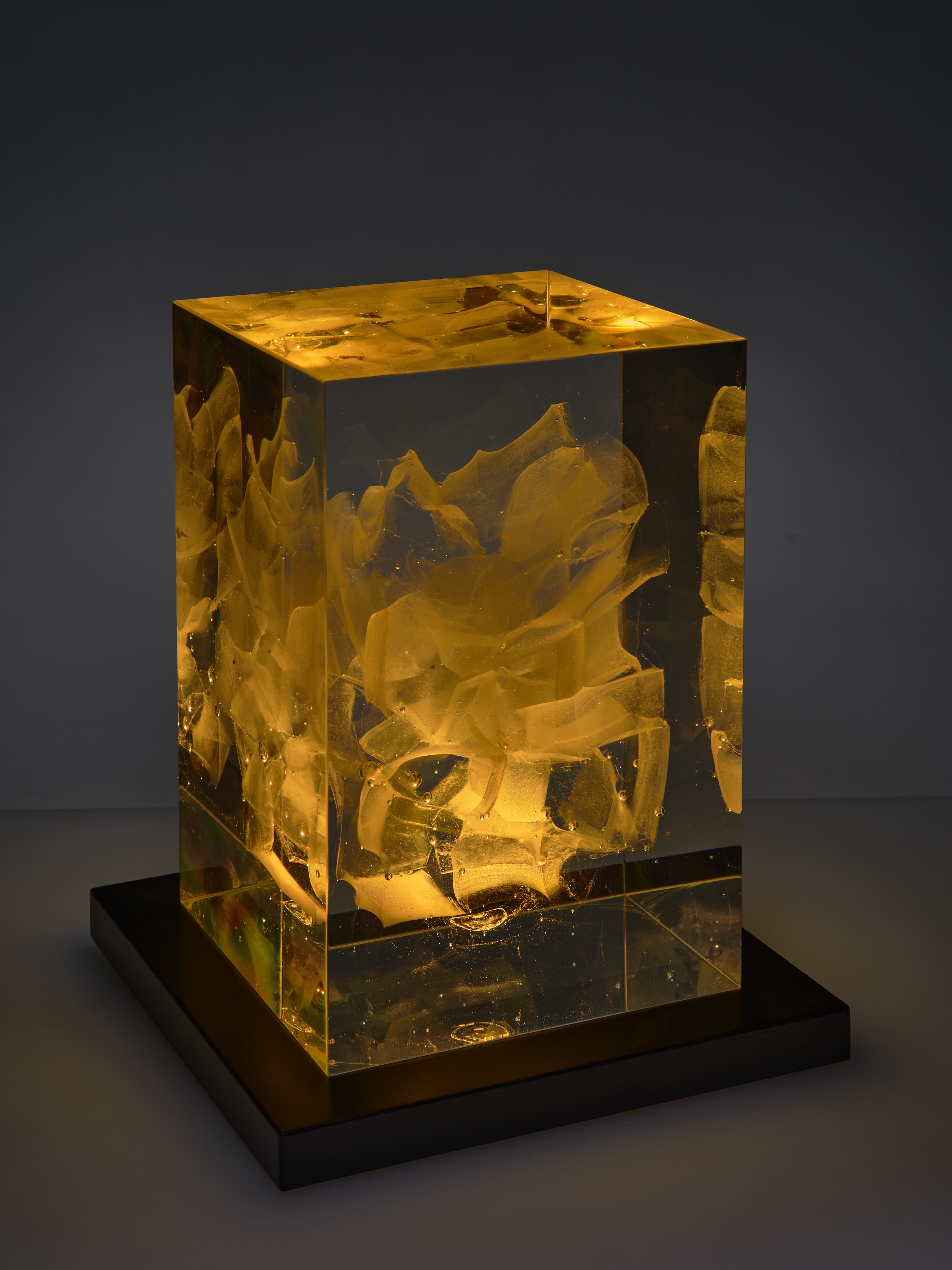 1.5QH 9 – kiln-cast optical glass sculpture, Christian Schneider-Moll